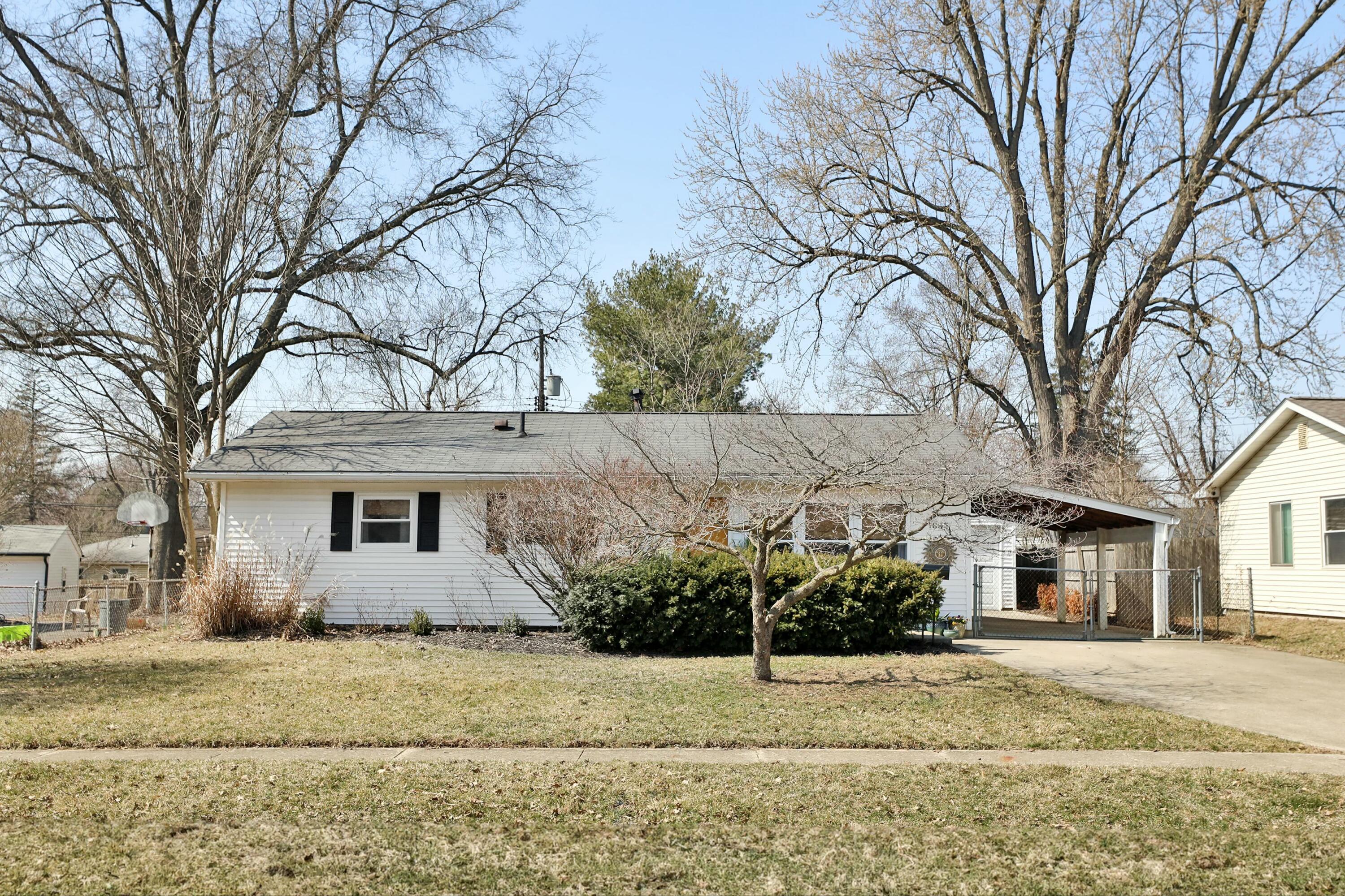 1045 Cottingham Road Reynoldsburg, OH 43068 - Photo 2 of 36 tempImage49cIXr