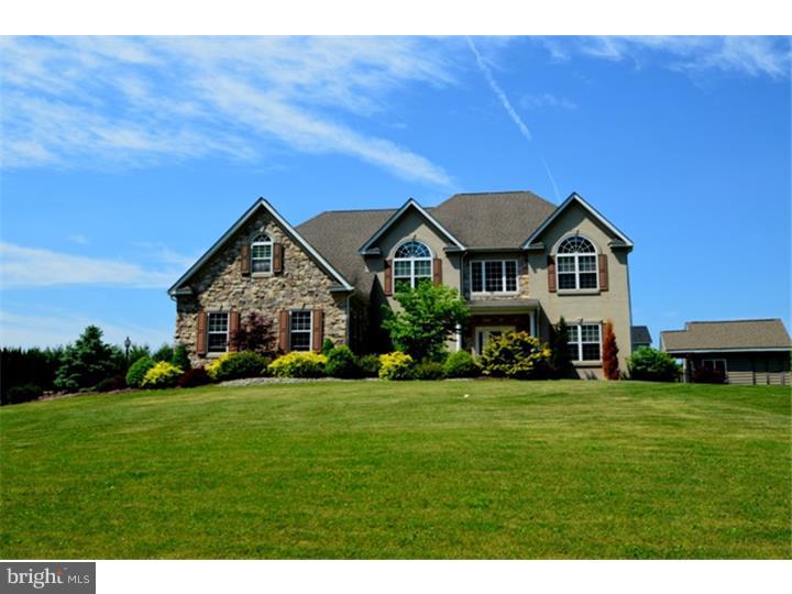 455 English Road Bath, PA 18014 - Photo 1 of 25