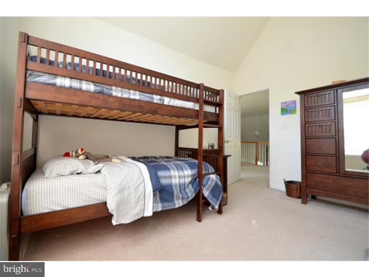 455 English Road Bath, PA 18014 - Photo 15 of 25