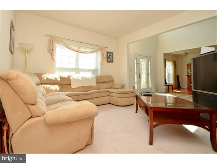 455 English Road Bath, PA 18014 - Photo 3 of 25
