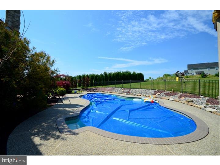 455 English Road Bath, PA 18014 - Photo 22 of 25