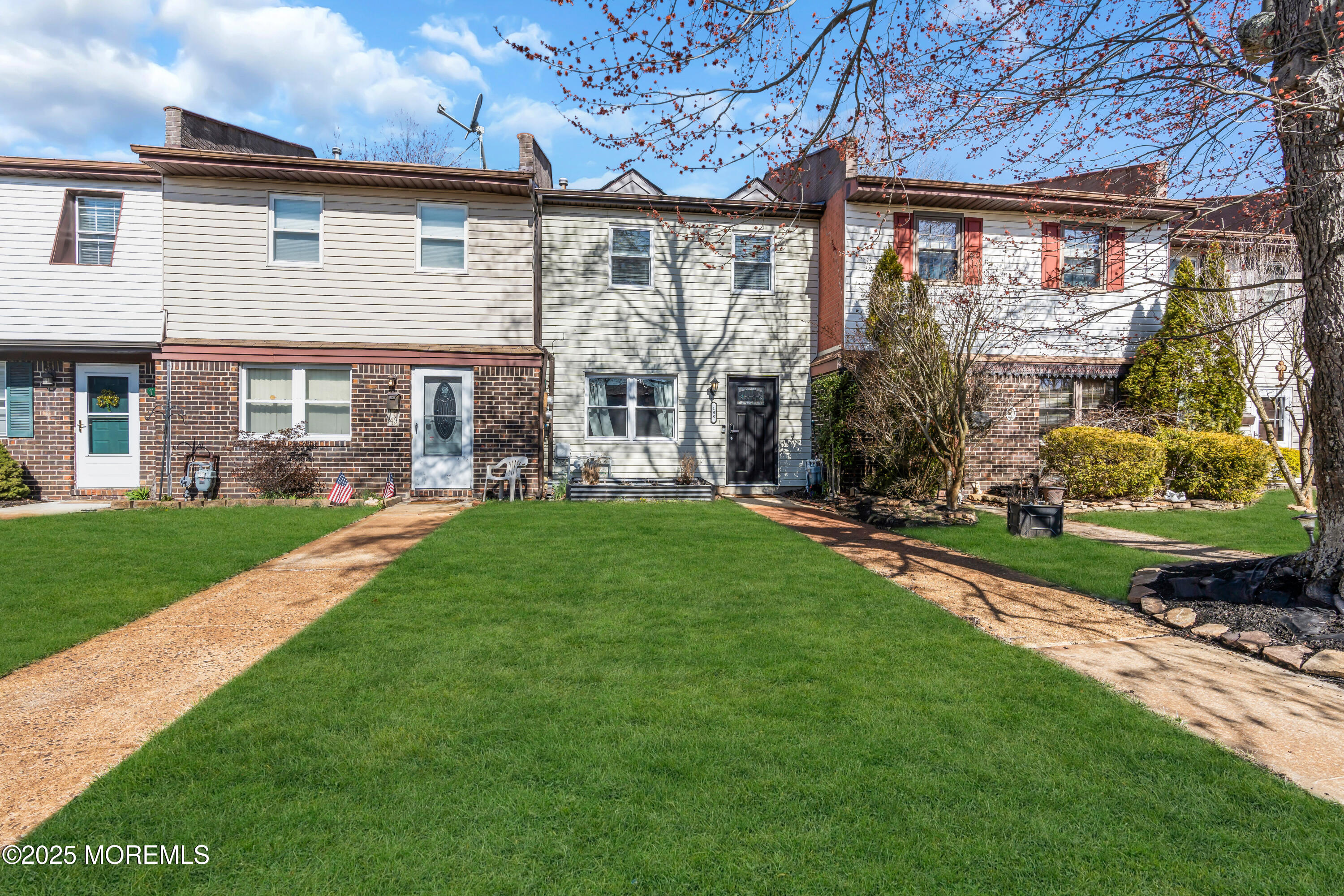 138 Greenwood Loop Road Brick, NJ 08724 - Photo 4 of 24 006_dsc05142-1_698