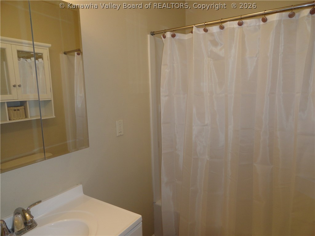 6888 Merritts Crk Road Huntington, WV 25702 - Photo 13 of 18 Gallery Image 13