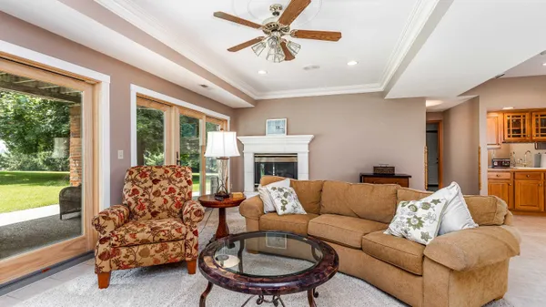 $595,000 | 11325 East Golf View Drive, Galena, IL 61036