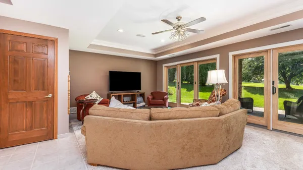 $595,000 | 11325 East Golf View Drive, Galena, IL 61036