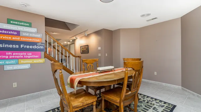 $595,000 | 11325 East Golf View Drive, Galena, IL 61036