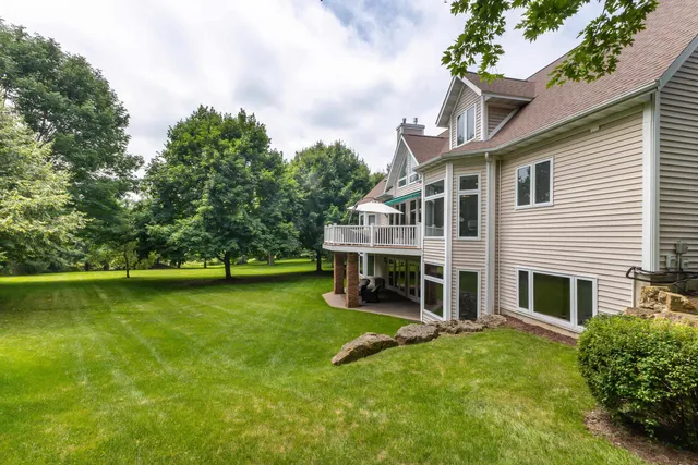 $595,000 | 11325 East Golf View Drive, Galena, IL 61036