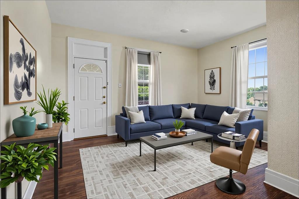 211 Crawford Street Houston, PA 15342 - Photo 3 of 30