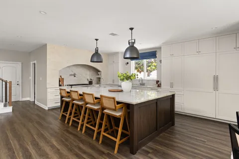 $2,950,000 | 2906 Padina Drive, Austin, TX 78733