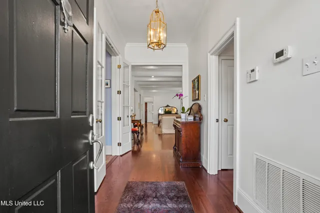 $2,100,000 | 600 West Beach Boulevard, Pass Christian, MS 39571