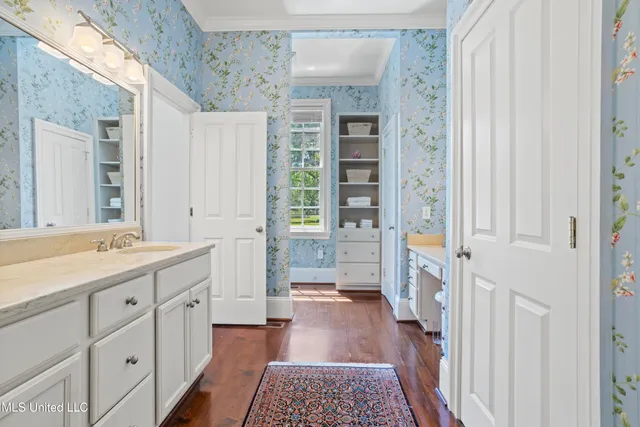 $2,100,000 | 600 West Beach Boulevard, Pass Christian, MS 39571