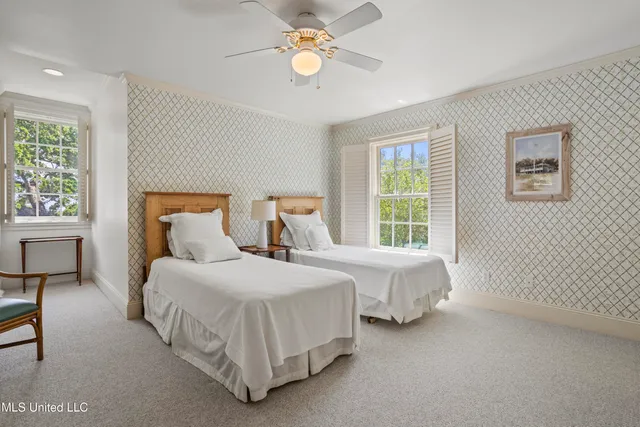 $2,100,000 | 600 West Beach Boulevard, Pass Christian, MS 39571