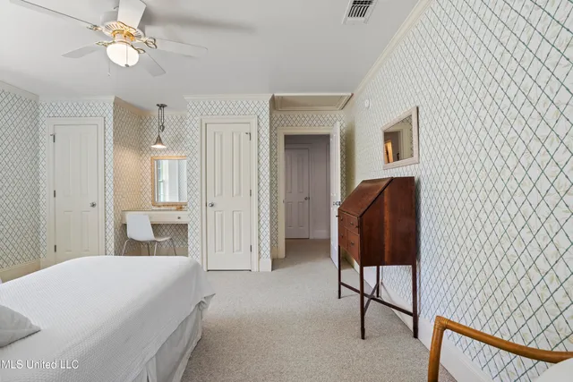 $2,100,000 | 600 West Beach Boulevard, Pass Christian, MS 39571