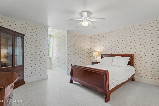 $2,100,000 | 600 West Beach Boulevard, Pass Christian, MS 39571