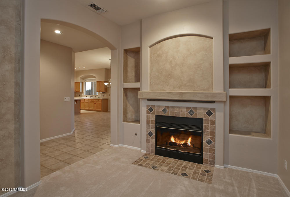 415 West Wheeler Road Tucson, AZ 85737 - Photo 7 of 36 Gallery Image 7