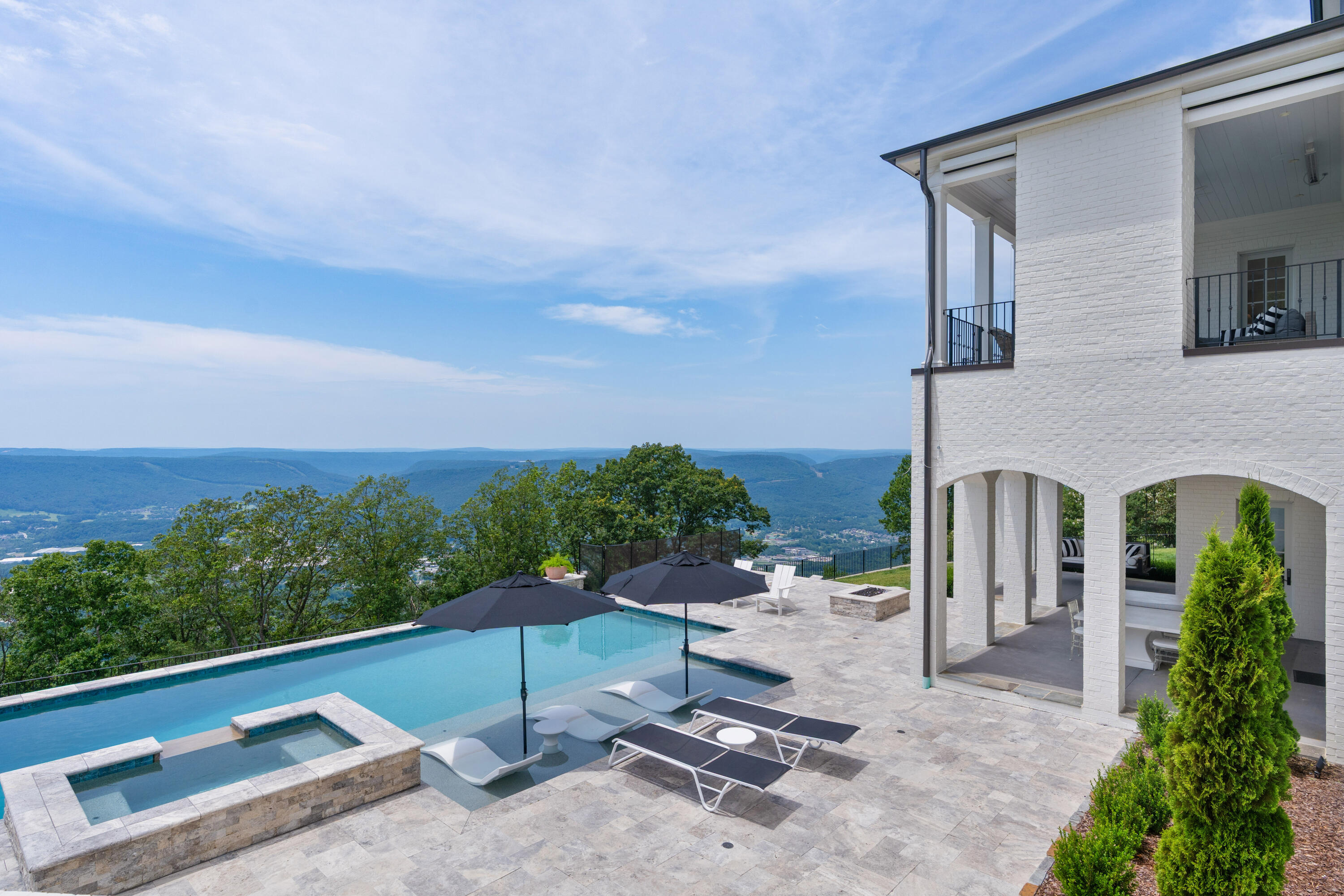 802 West Brow Road Lookout Mountain, TN 37350 - Photo 95 of 116 105 - 802 W Brow - Back