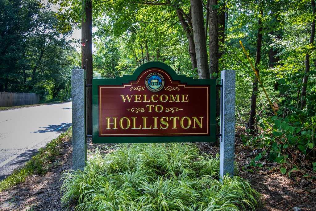 42 Wingate Road Holliston, MA 01746 - Photo 29 of 30 Gallery Image 29