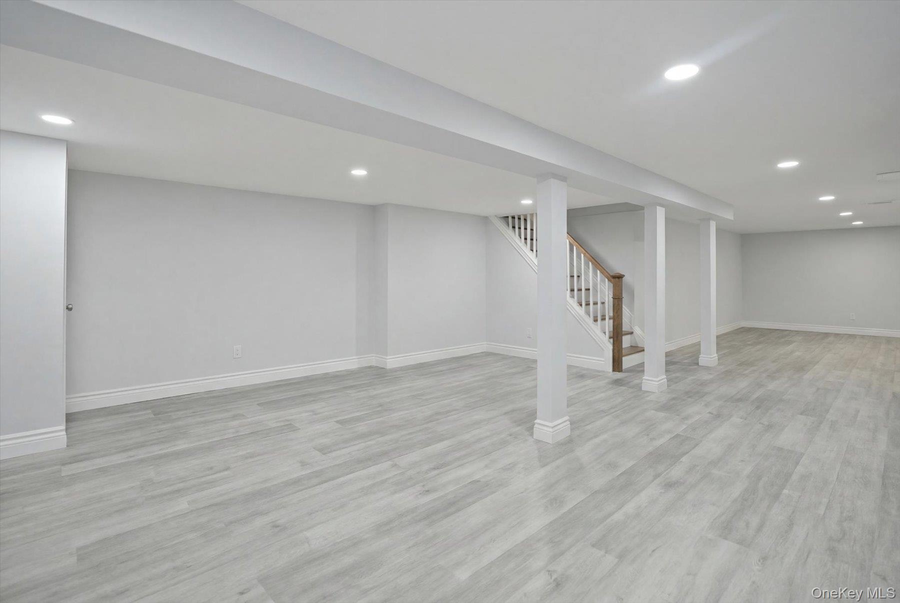 174 Warner Road Huntington, NY 11743 - Photo 31 of 46