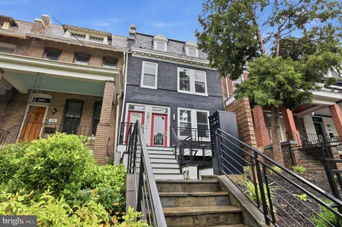 $669,000 | 1117 Allison Street Northwest, Unit 3, Washington, DC 20011