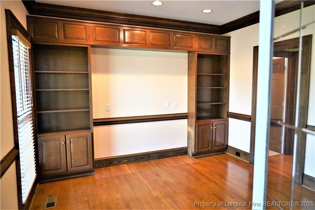 568 Broyhill Road Fayetteville, NC 28314 - Photo 15 of 37 a view of an empty room with a window