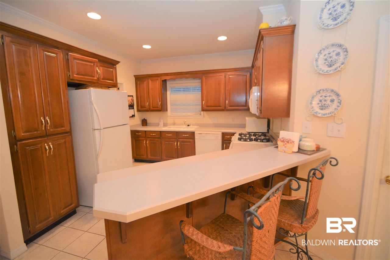 5448 Henning Drive West Mobile, AL 36619 - Photo 4 of 49