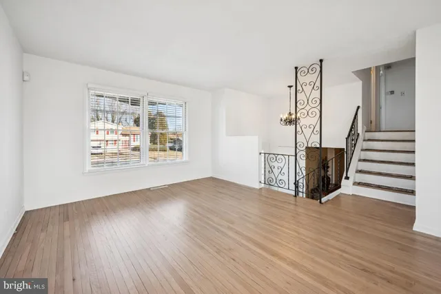 $405,000 | 2211 Chestnut Hill Drive, Cinnaminson, NJ 08077