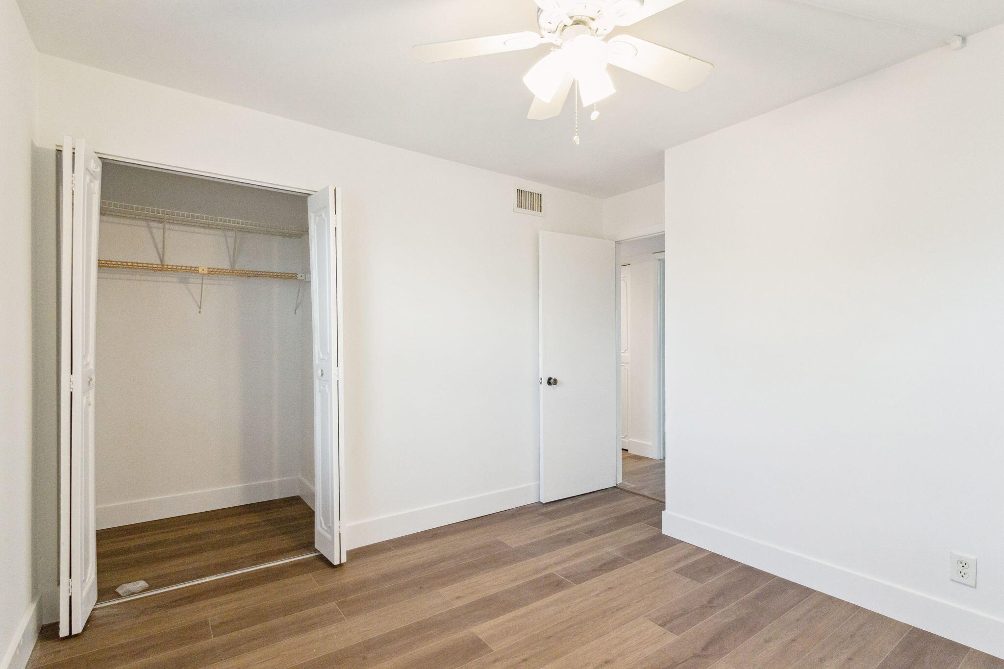9355 Southwest 8th Street, Unit 308 Boca Raton, FL 33428 - Photo 14 of 18 12-web-or-mls-0E2A7323_HiRes