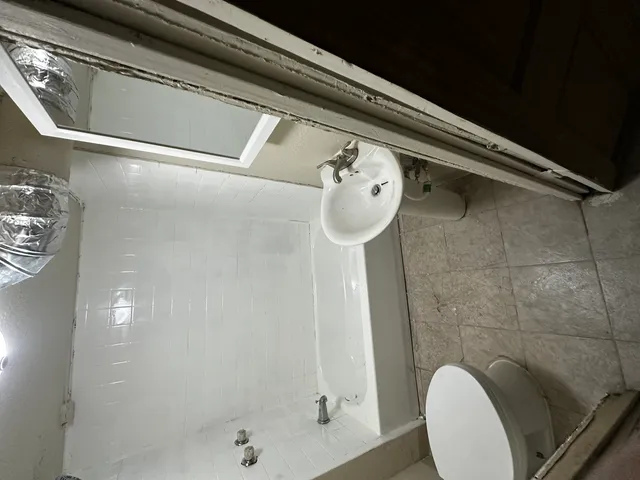 $2,495 | 435 South Poplar Avenue, Kankakee, IL 60901