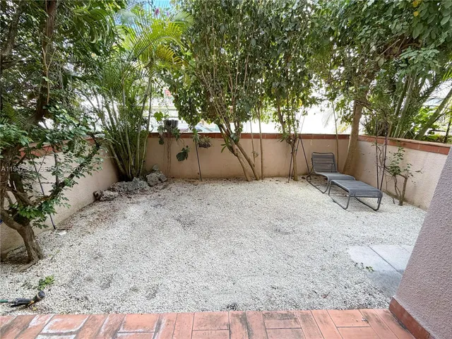 $699,000 | 231 Majorca Avenue, Unit C, Coral Gables, FL 33134