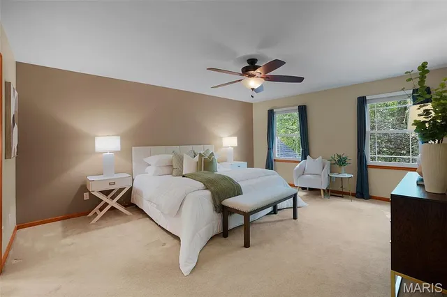 $775,000 | 19 Jacks Cabin Drive, Defiance, MO 63341