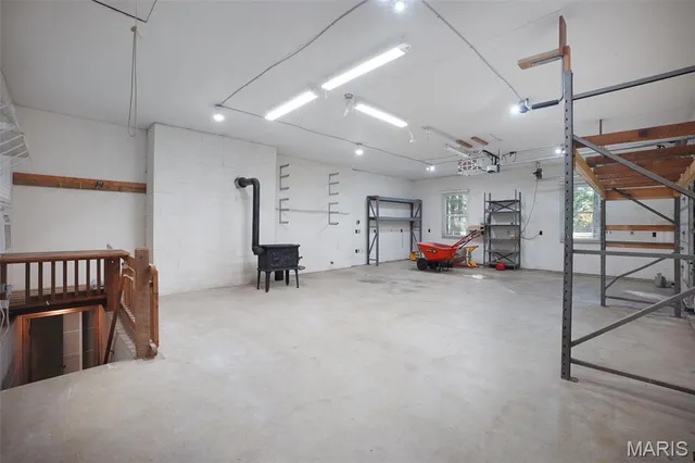 $775,000 | 19 Jacks Cabin Drive, Defiance, MO 63341