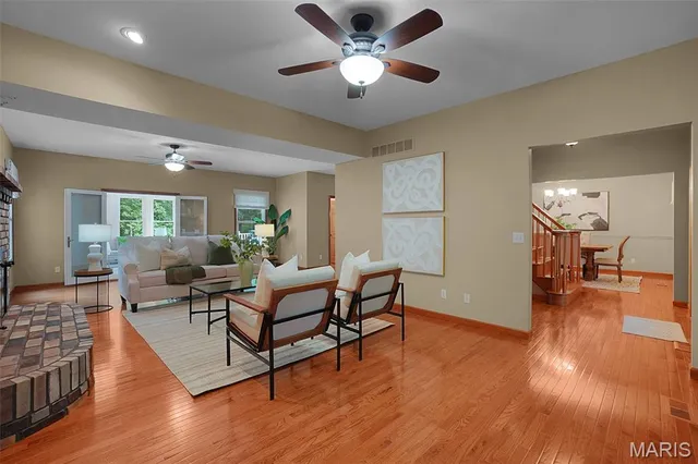 $775,000 | 19 Jacks Cabin Drive, Defiance, MO 63341