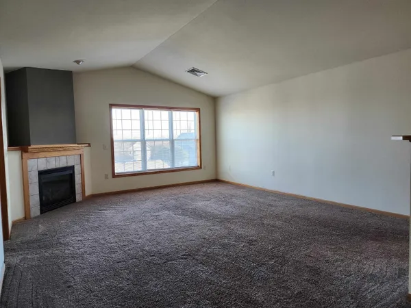$1,865 | 3076 Selkirk Drive, Sun Prairie, WI 53590