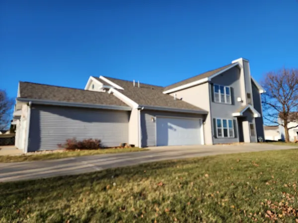 $1,865 | 3076 Selkirk Drive, Sun Prairie, WI 53590