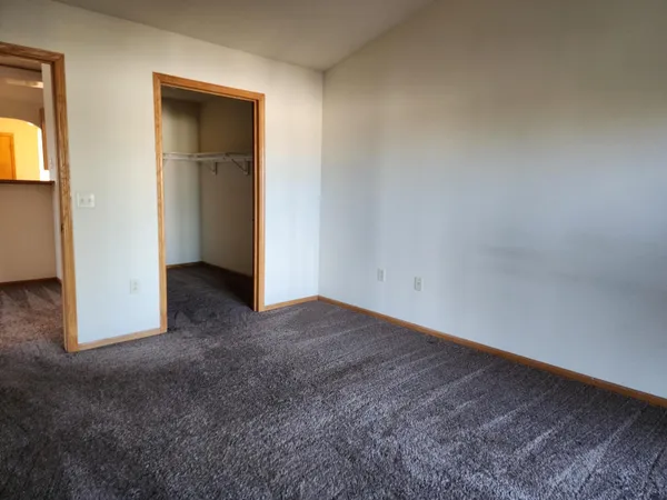 $1,865 | 3076 Selkirk Drive, Sun Prairie, WI 53590