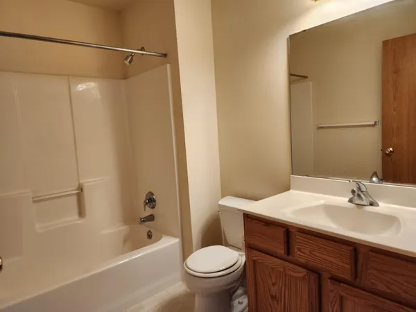 $1,865 | 3076 Selkirk Drive, Sun Prairie, WI 53590