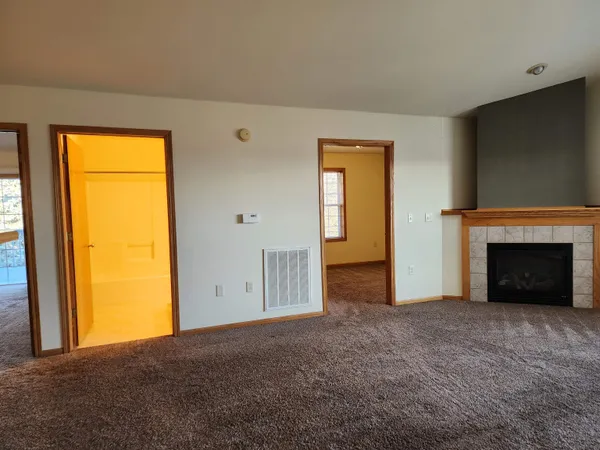 $1,865 | 3076 Selkirk Drive, Sun Prairie, WI 53590