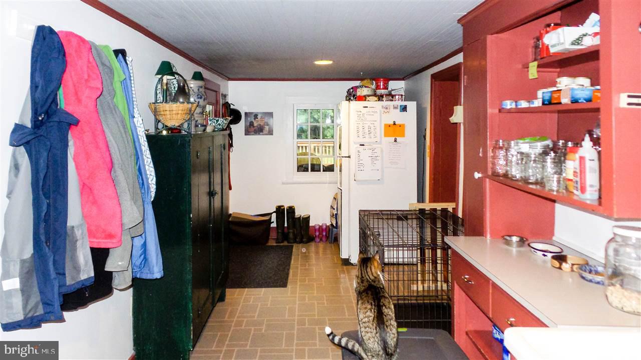 2443 Deininger Road York, PA 17406 - Photo 16 of 36 Gallery Image 16