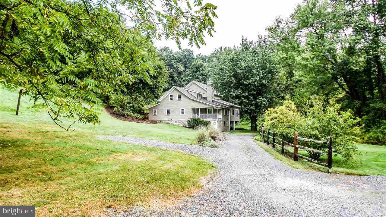 2443 Deininger Road York, PA 17406 - Photo 28 of 36 Gallery Image 28