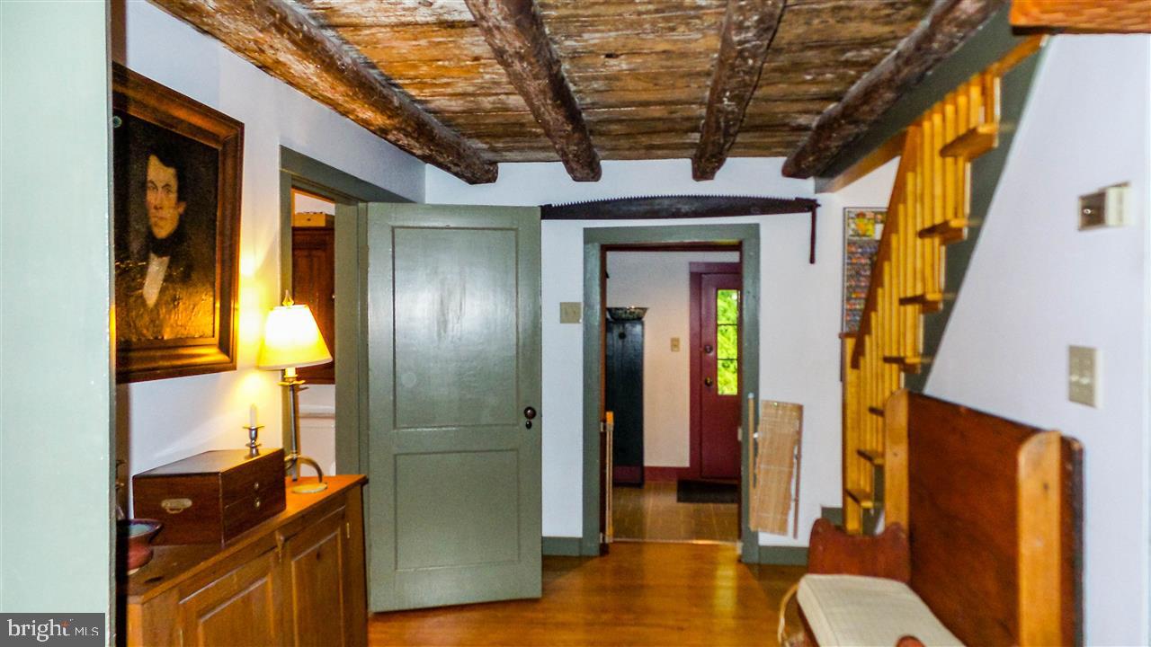 2443 Deininger Road York, PA 17406 - Photo 10 of 36 Gallery Image 10