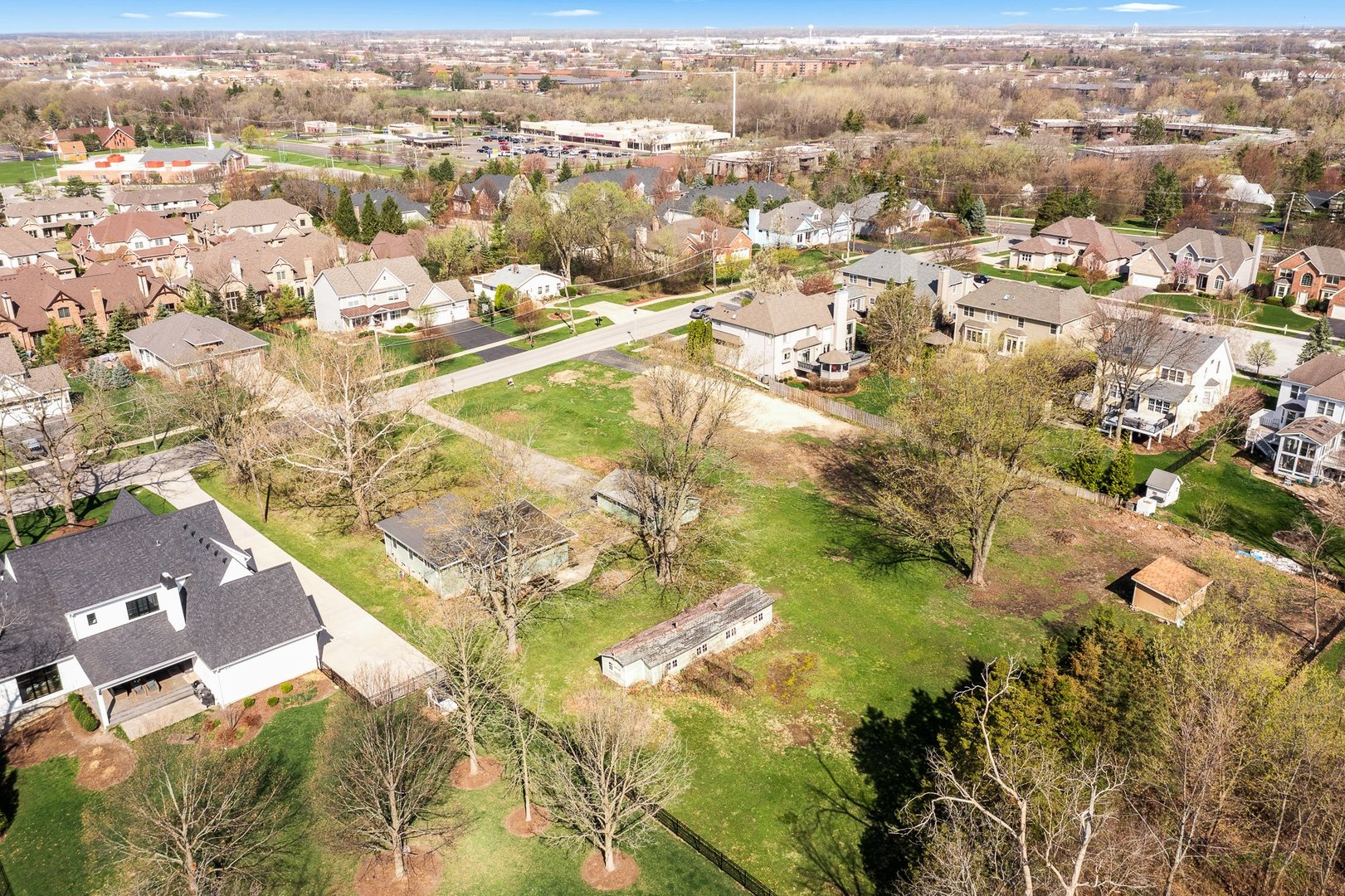 2015 Stoddard Avenue Wheaton, IL 60187 - Photo 5 of 7