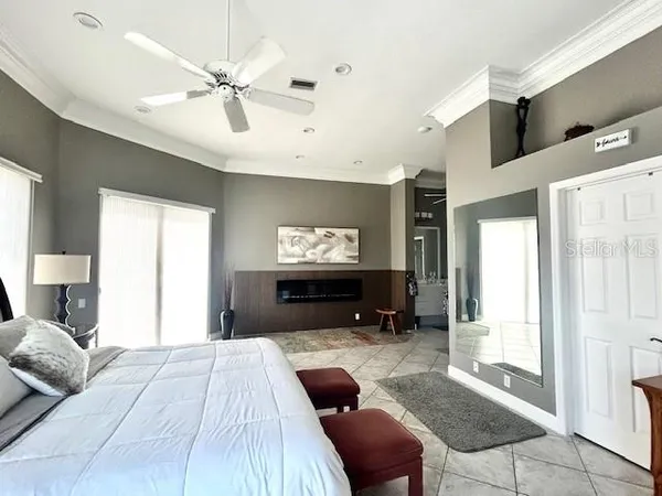 $3,000 | 8701 52nd Avenue East, Bradenton, FL 34211