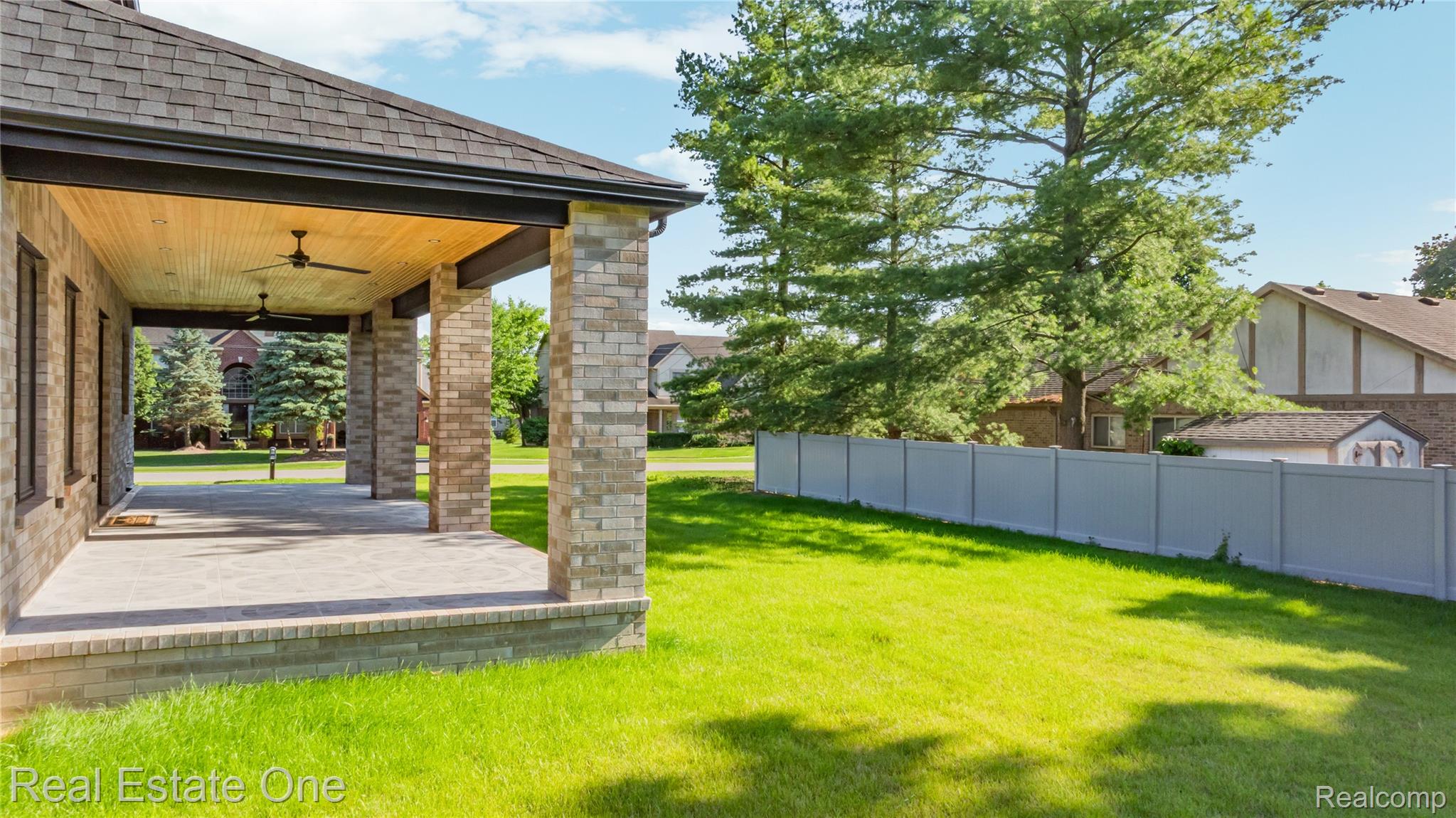 5321 Rochester Road Troy, MI 48085 - Photo 61 of 69 5321 Rochester - OnDemand Pix Photography (106).jpg