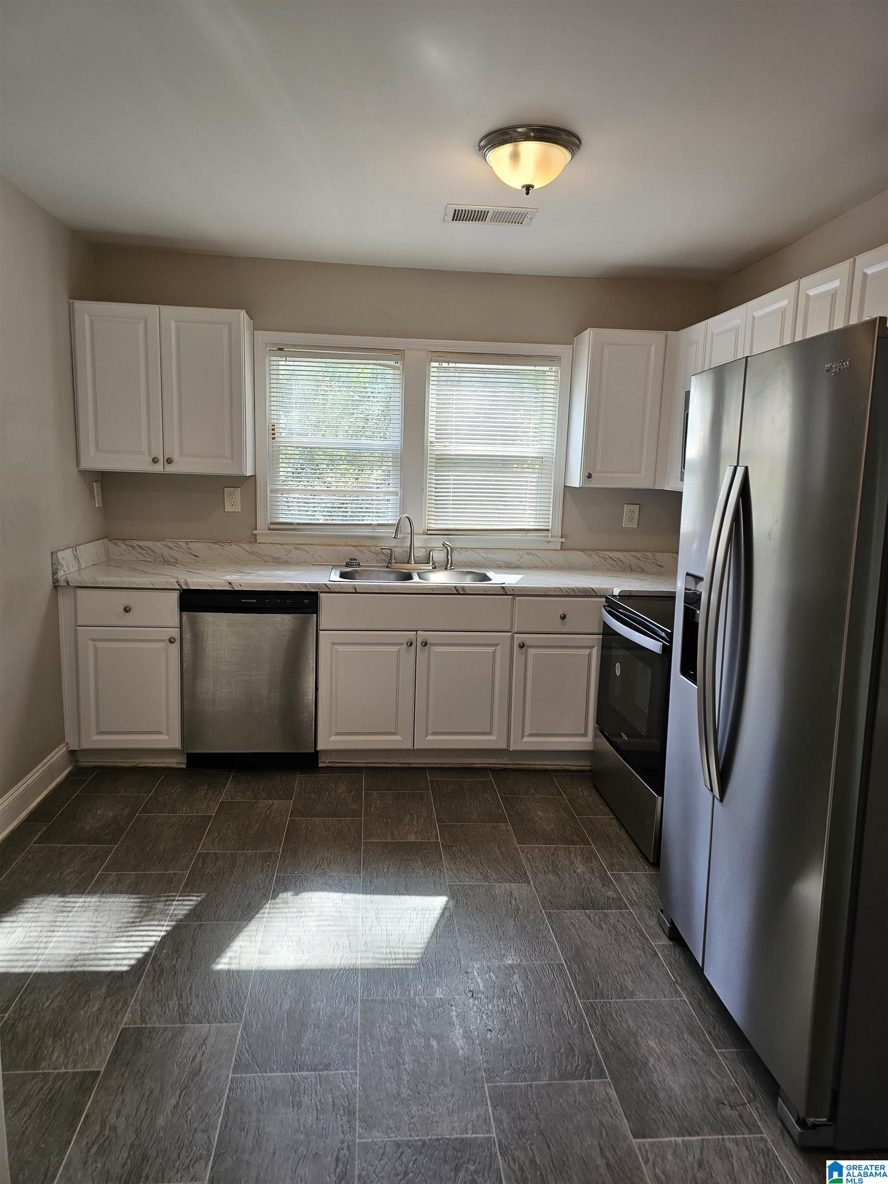 8176 Rugby Avenue Birmingham, AL 35206 - Photo 10 of 22