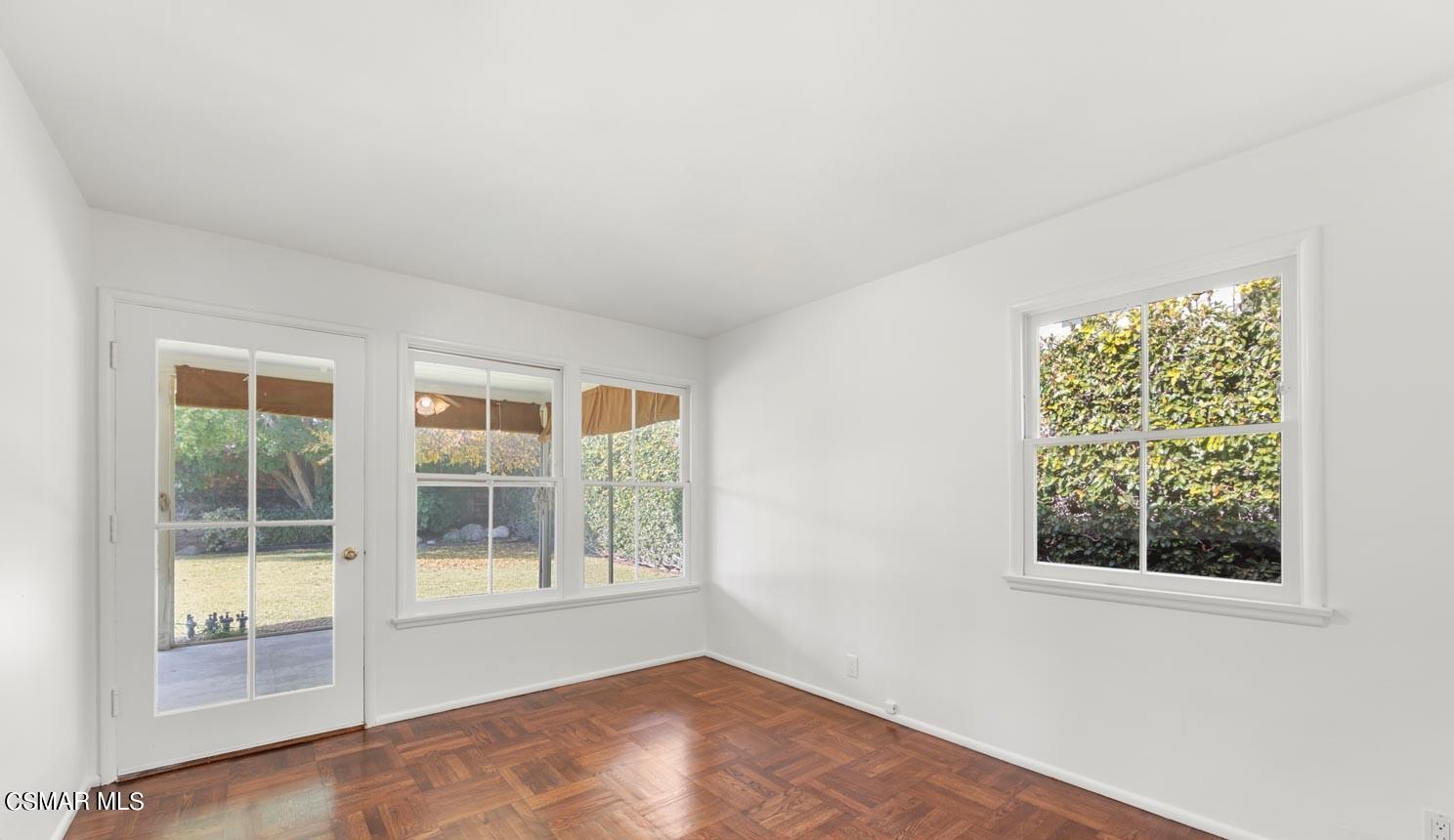 1285 Medford Road Pasadena, CA 91107 - Photo 13 of 23 1285Medford-16+