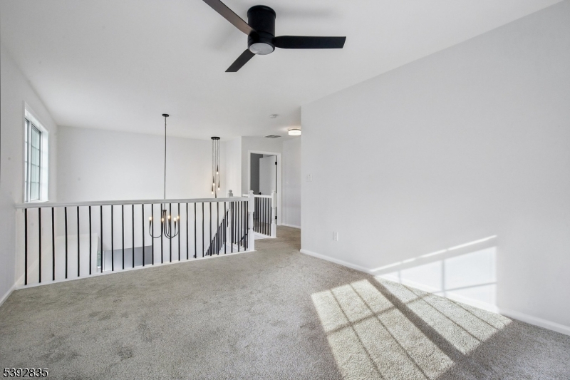 13 Winding Brook Road Hamburg, NJ 07419 - Photo 22 of 35