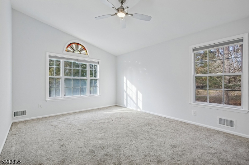 13 Winding Brook Road Hamburg, NJ 07419 - Photo 28 of 35