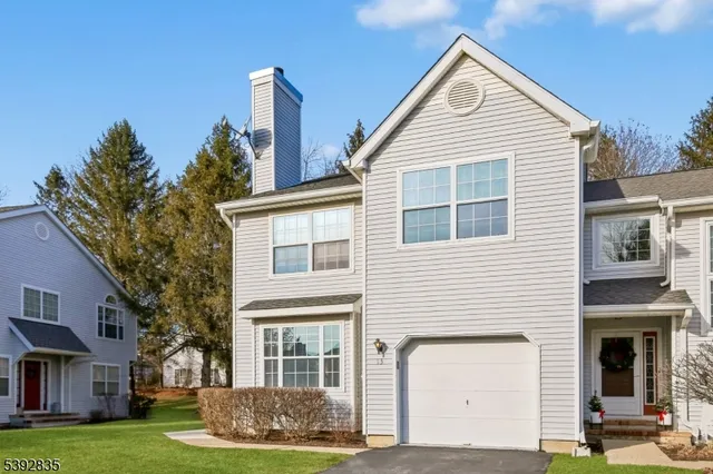 $3,100 | 13 Winding Brook Road, Hamburg, NJ 07419