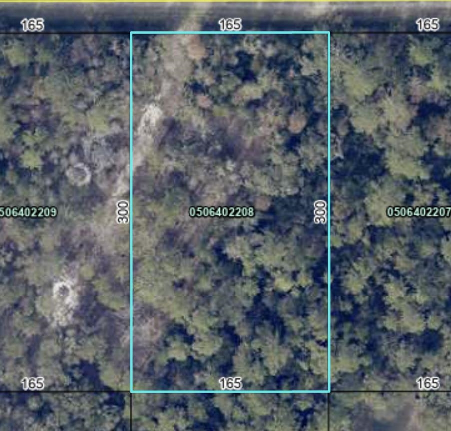 a view of a bathroom