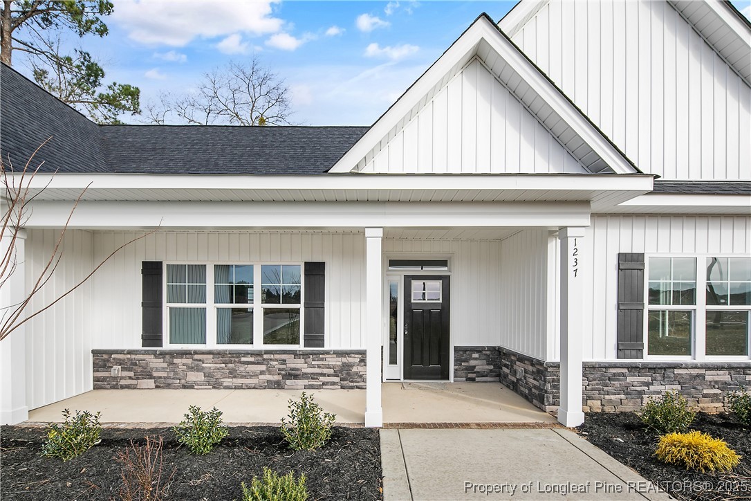 1237 Joe Hall Road Hope Mills, NC 28348 - Photo 4 of 50 Gallery Image 4